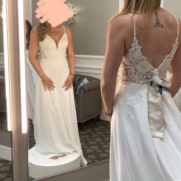 Essence of Australia Wedding Dress, Bridal Size 8 - Never worn or altered! - Picture 4 of 6